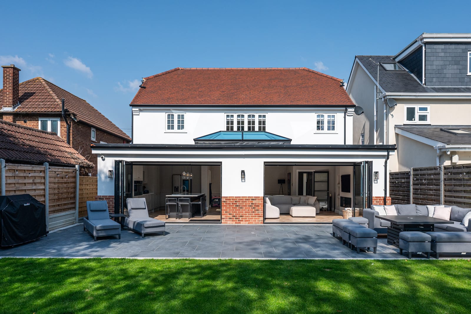 Brentwood I's home by PMD