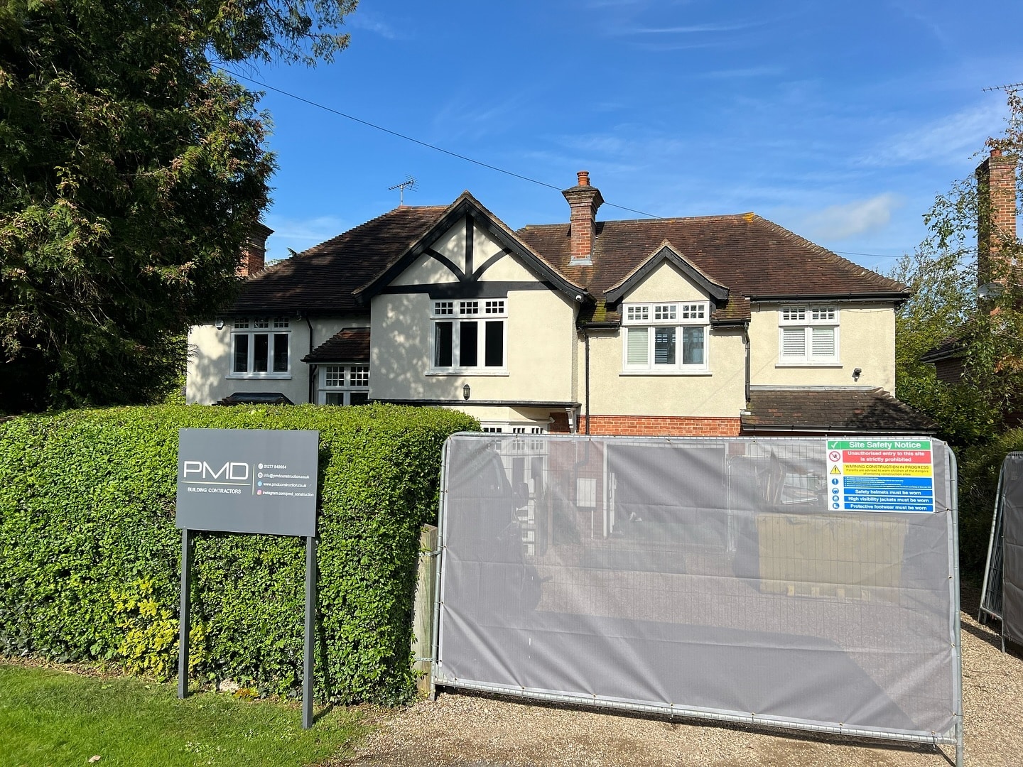 Very happy to have successfully secured this full refurbishment, various extensions and complete makeover of this lovely home . ⚒️🏡👷🏻‍♂️✅